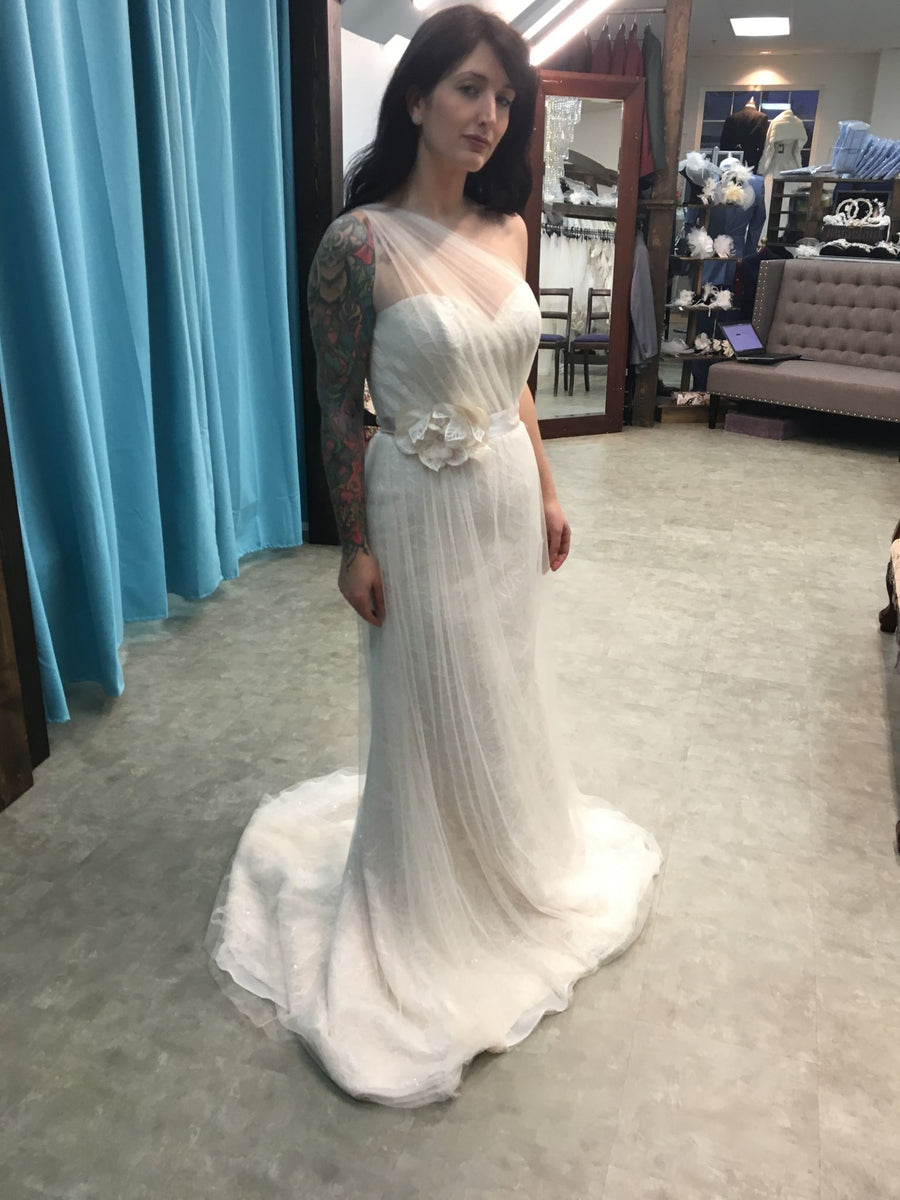 Alfred Angelo 8565 – Nearly Newlywed