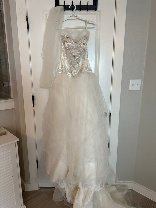 Alfred Angelo Fairy Tale Weddings/206
