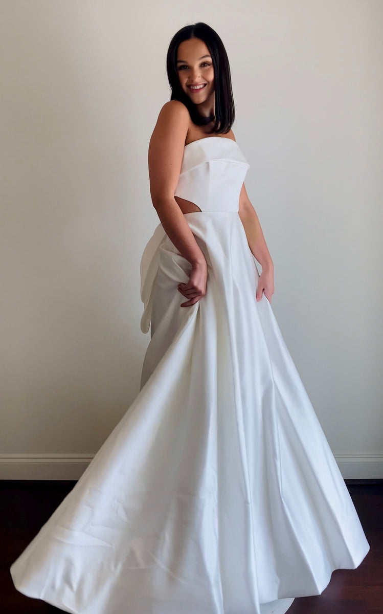 Alyne Bridal Regina – Nearly Newlywed