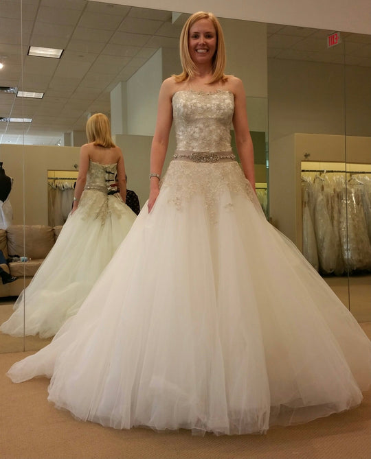 Demetrios Lace Detailed Bodice