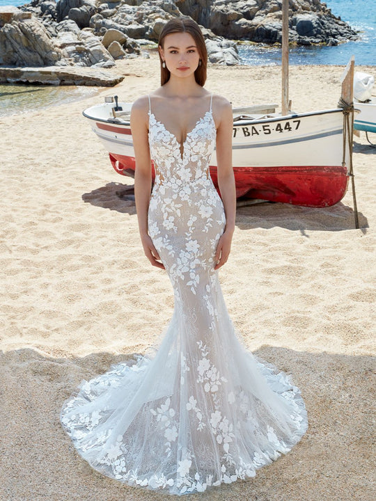 Enzoani Alara (Love Collection)
