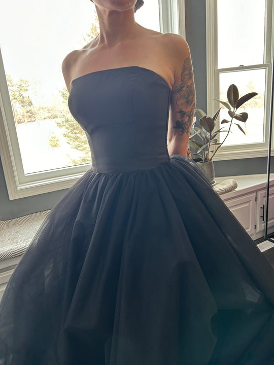 French Knot Couture Black Strapless Ball Gown Wedding Dress