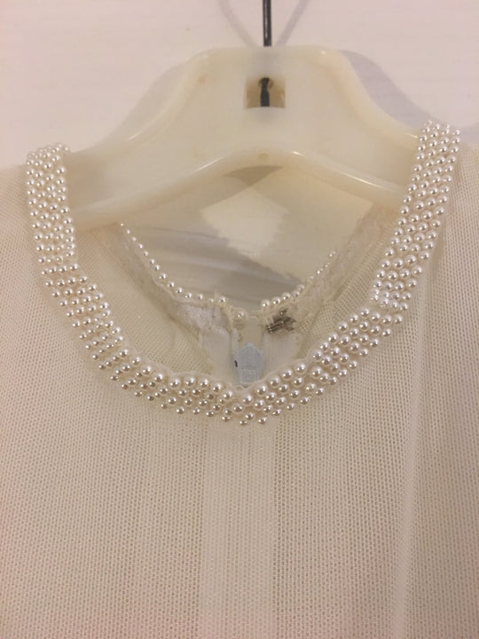 Janell Berte Simple Column