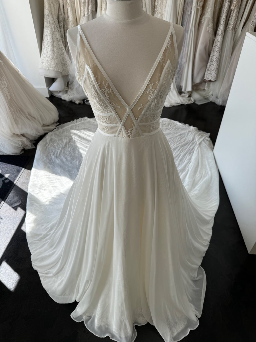 wedding dress designer mark zunino Used Mark Zunino Mark Zunino 17-181