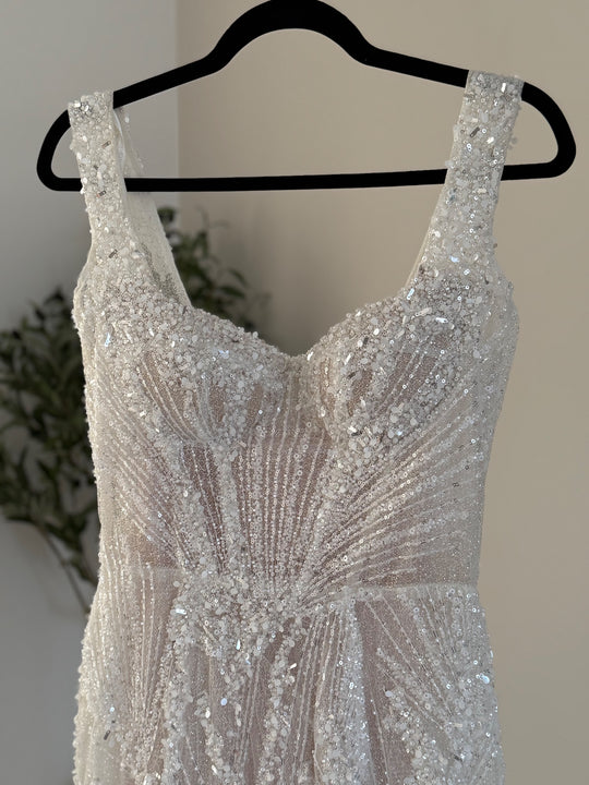 Milla Nova The Edera ( without sleeves)