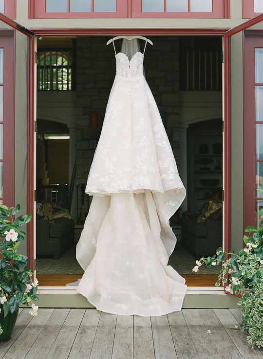 Monique Lhuillier Emilia Gown / Easton Lace