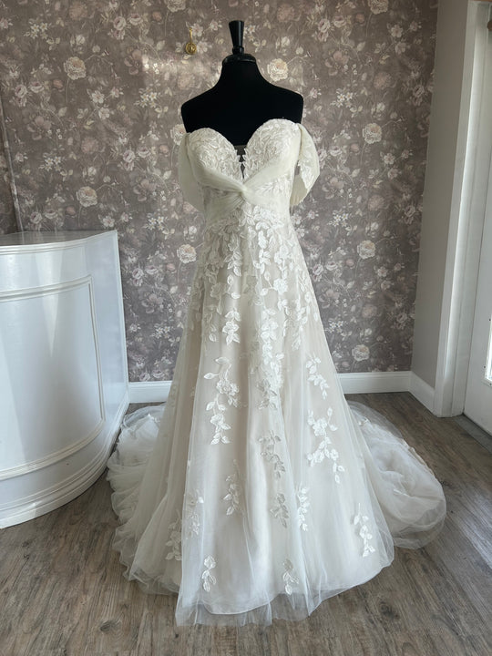 Mori Lee