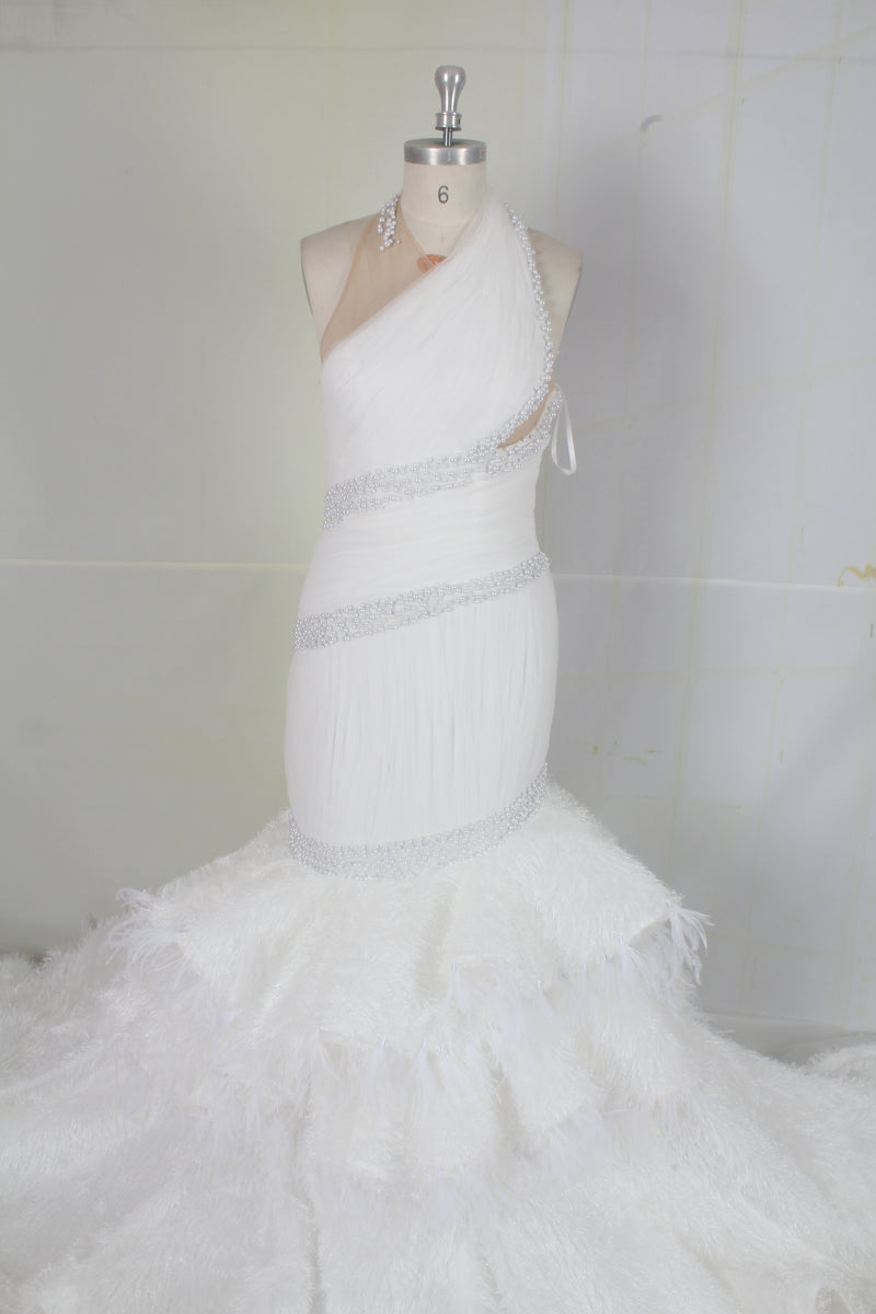 Other Darius Cordell Reviews - Halter Fit-N-Flare Wedding Gown Other Darius Cordell Reviews - Halter Fit-N-Flare Wedding Gown