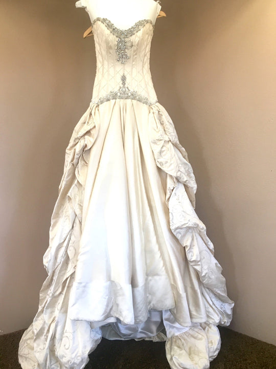 St. Pucchi Couture