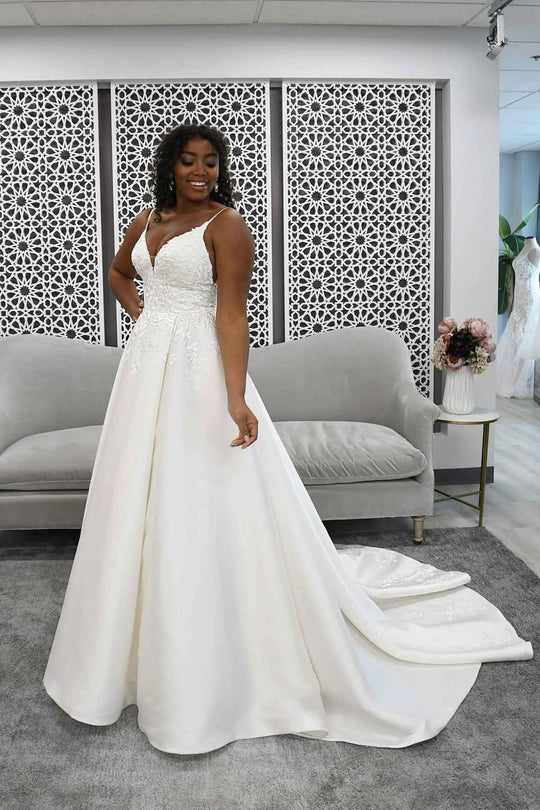 Stella York 7048