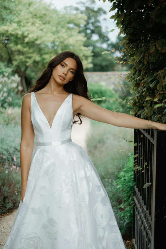 Suzanne Neville Willow