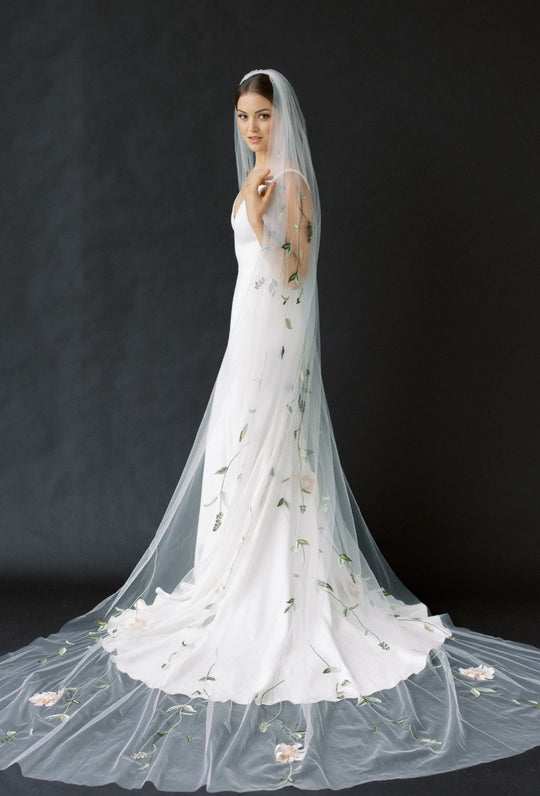 Toni Federici Goddess