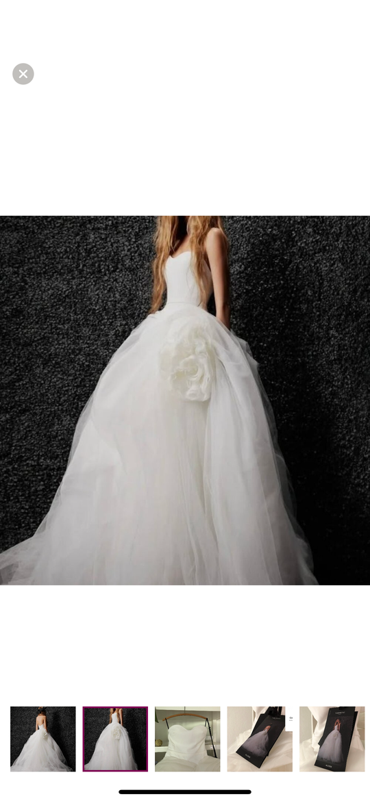 Vera Wang 25633881