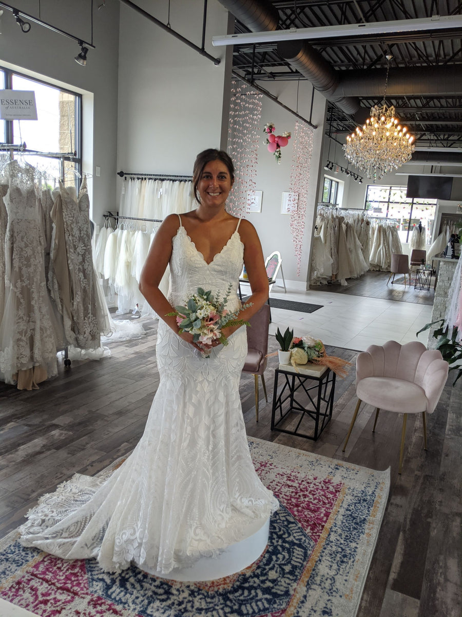 Allure bridal 9508 sale