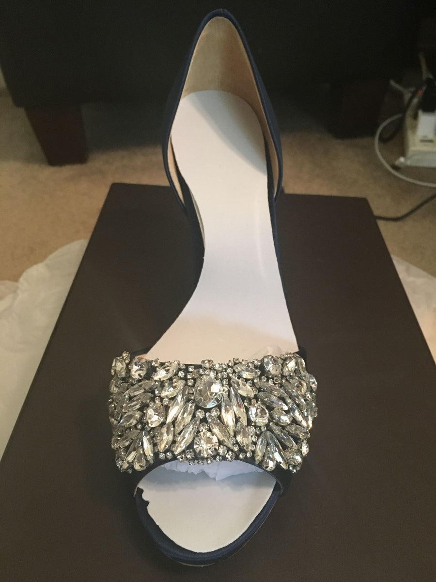 Badgley mischka hansen hot sale crystal embellished sandal