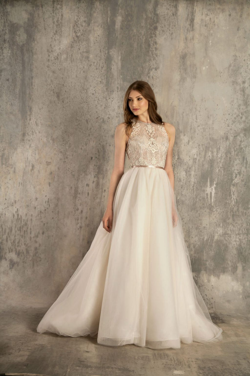 Enaura EF609 – Nearly Newlywed