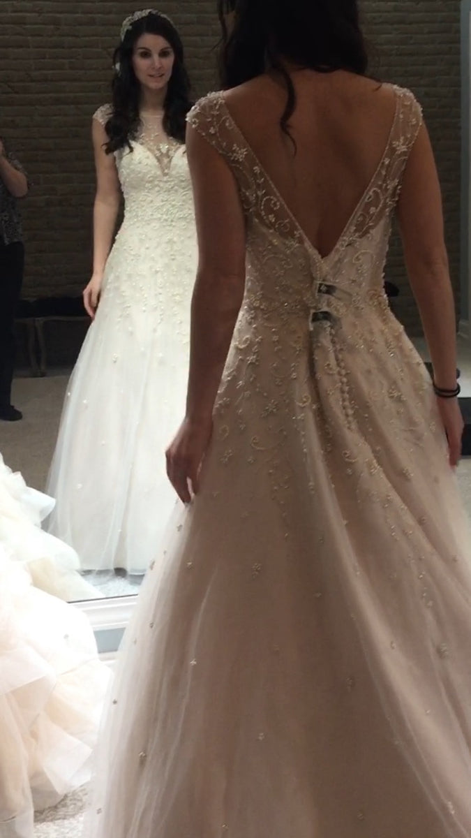 Maggie Sottero Freesia C PreOwnedWeddingDresses