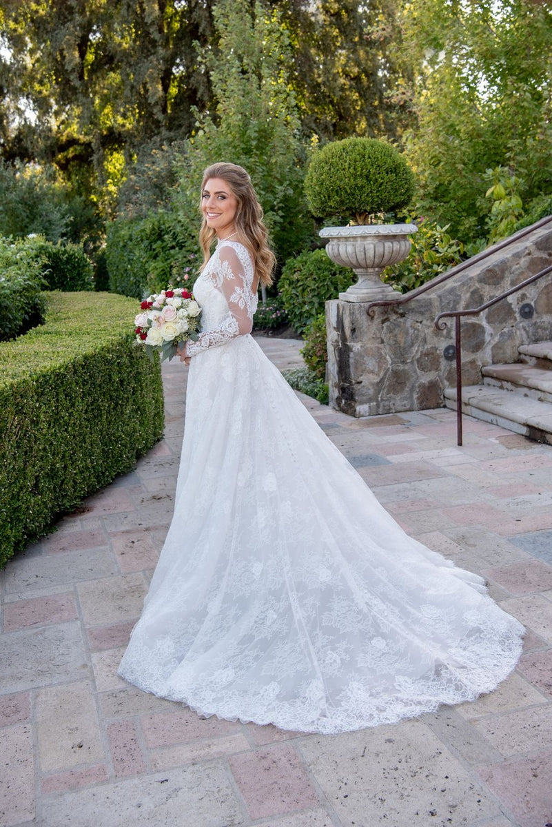 Monique Lhuillier Kate Gown with Dawson Jacket and Adaline Belt