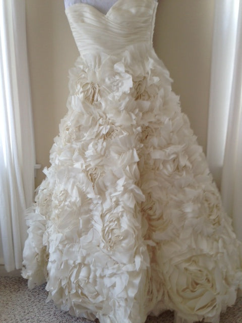 Sunday Rose Wedding Dress
