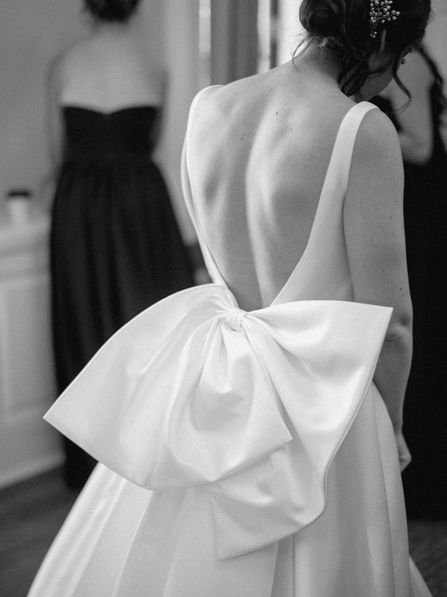 Monique Lhuillier Bow Back Satin Ballgown PreOwnedWeddingDresses