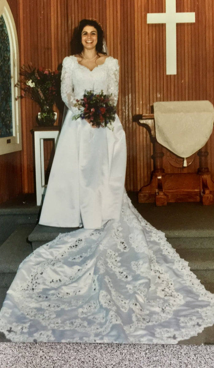 Mori Lee Wedding Dresses For Sale – PreOwnedWeddingDresses