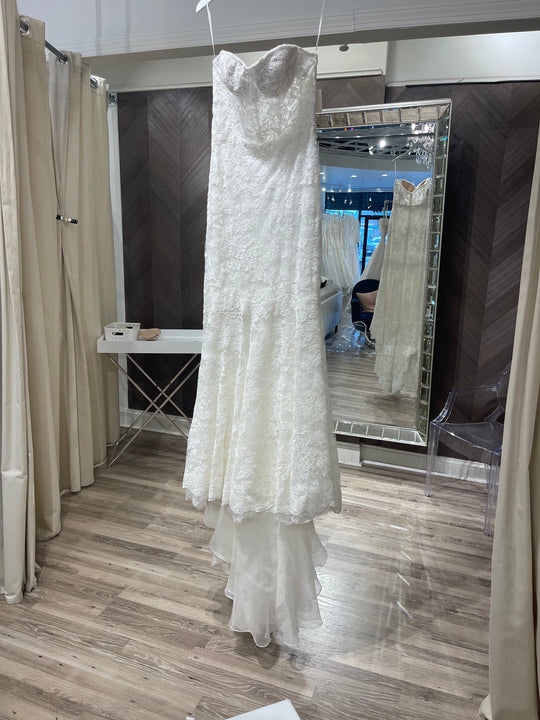 Reem Acra 6119
