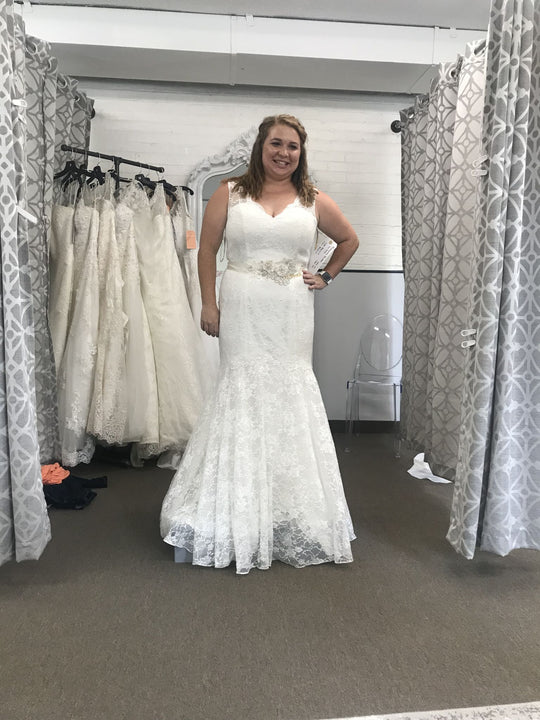 Romantic Bridals M794