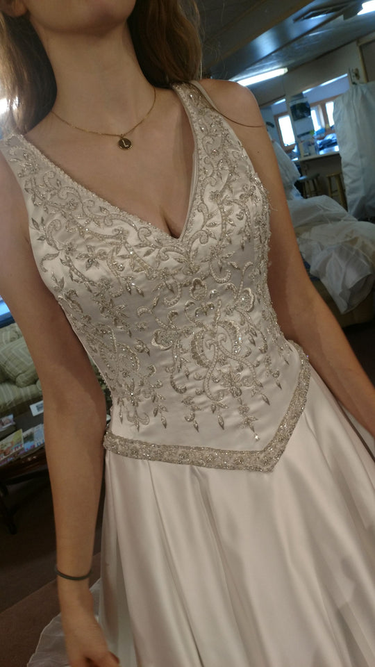 Victoria's Bridal 8111