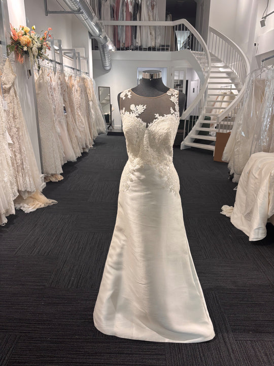 Aire Barcelona Chantal with Overskirt