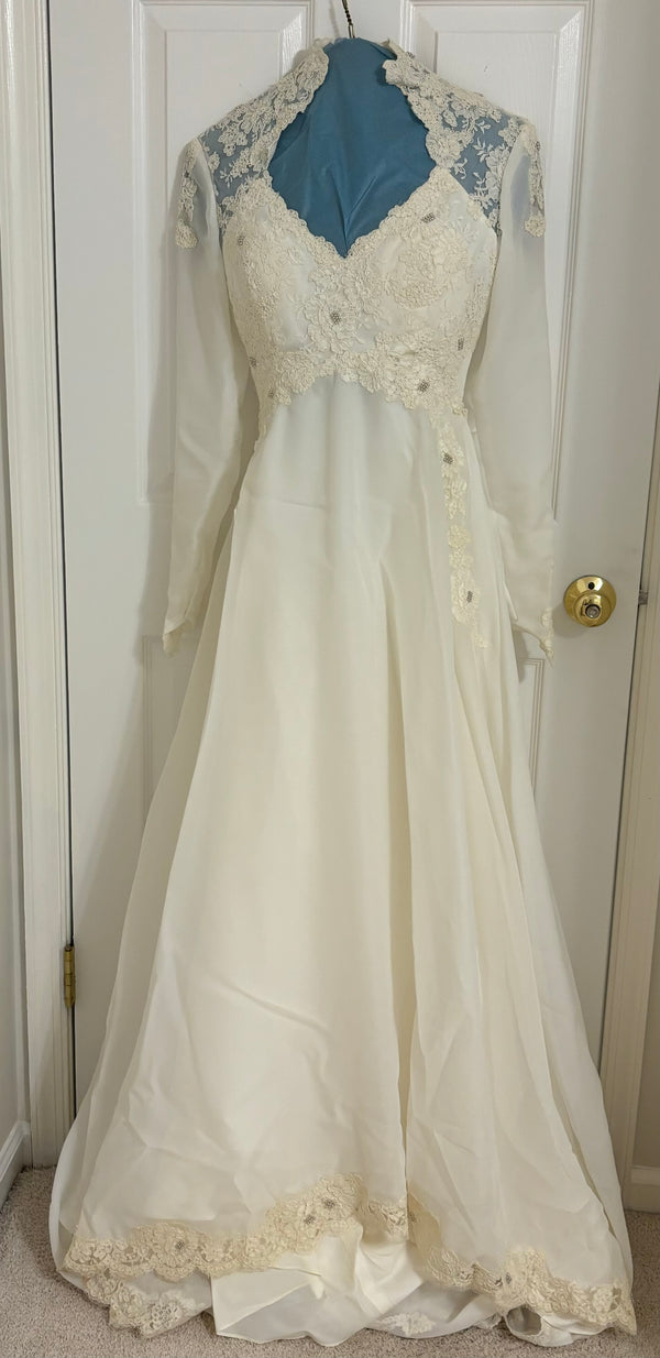 Alexander Mcqueen Catherine Duchess Of Cambridge Wedding Dress