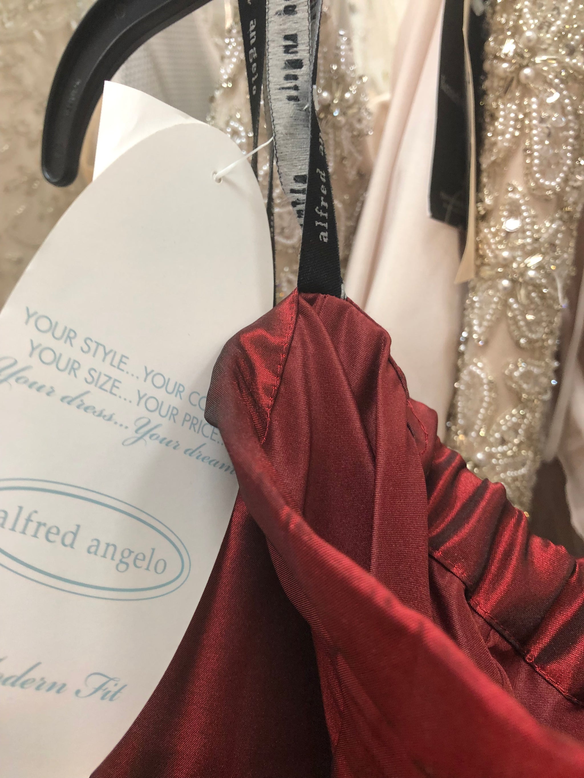 Alfred Angelo 9063 – Nearly Newlywed
