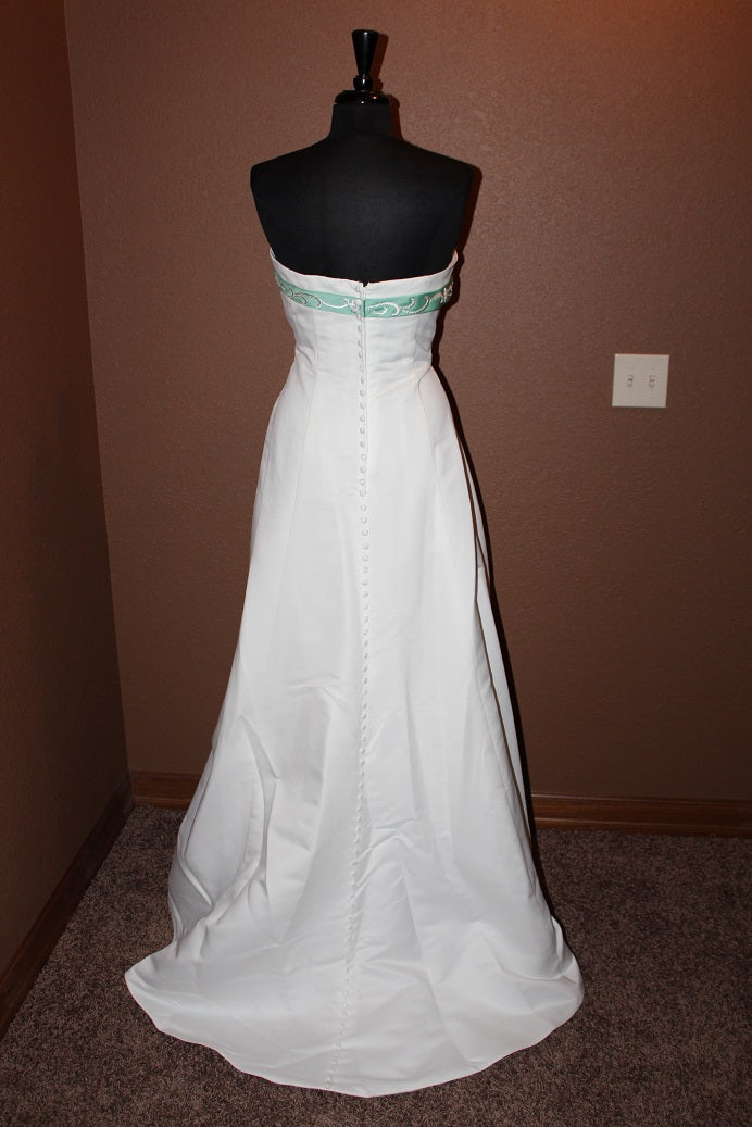 bandage dress lime green Alfred Angelo 2015