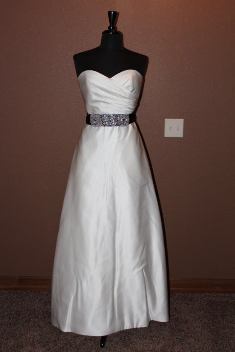 Alfred Angelo 830