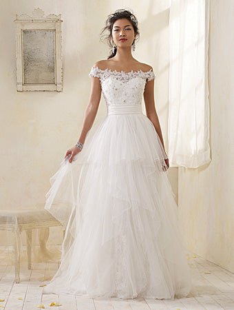 アルフレッドアンジェロ　ウェディングドレス Alfred Angelo Vintage Bridal 8506 – Nearly Newlywed