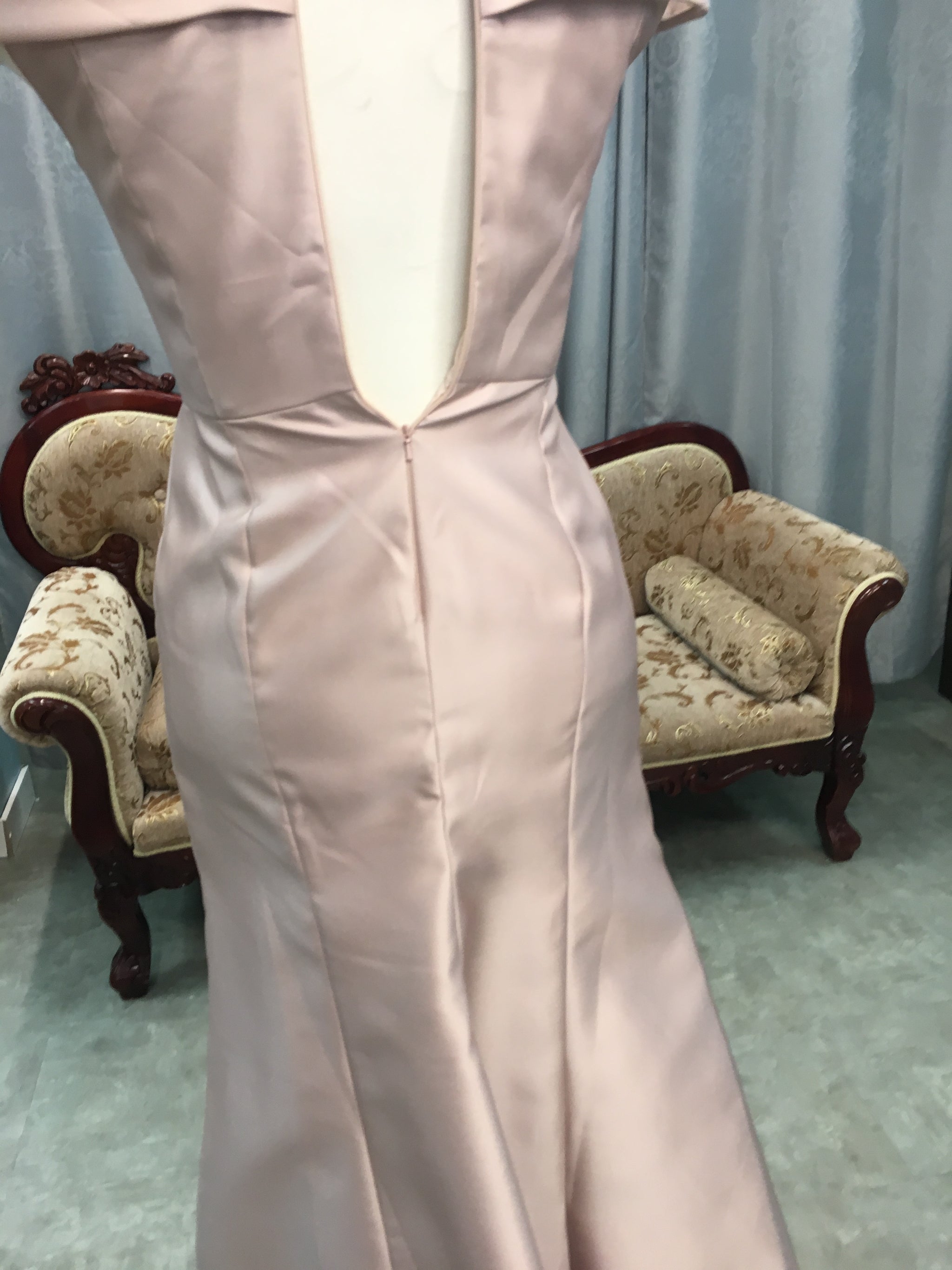 Alfred Sung Dessy – Nearly Newlywed
