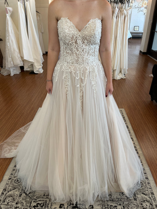 Allure Bridals 9565