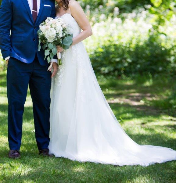 Alvina Valenta Ti Adora / 7500 – Nearly Newlywed display picture 3