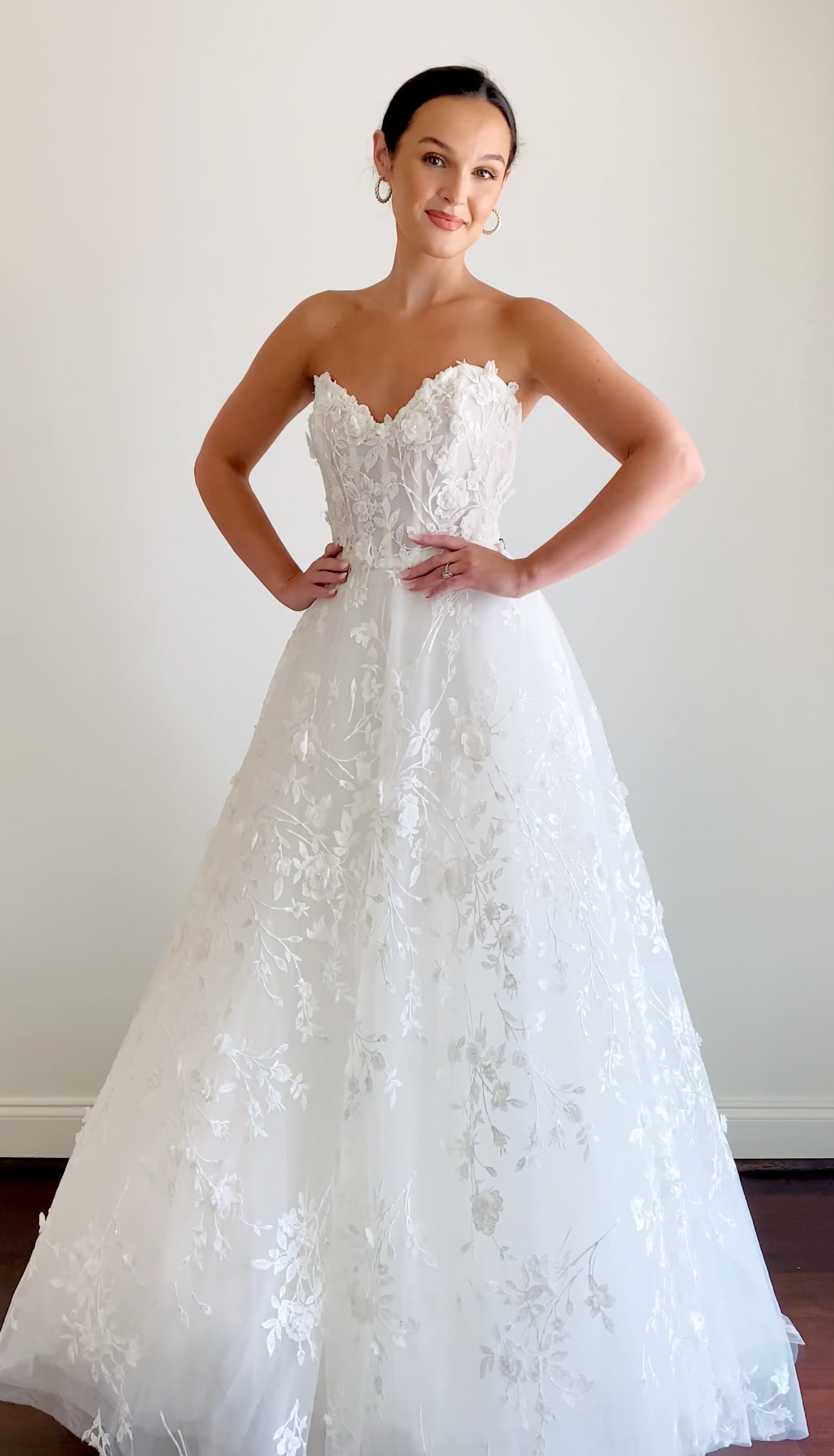 amsale♡weddingdress Embry – Amsale