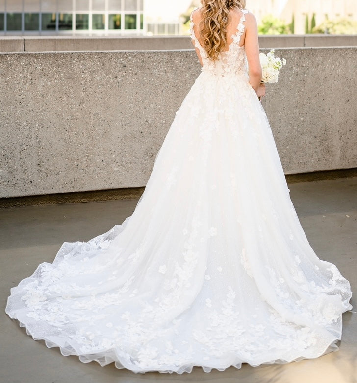 AMOR/アムール】RIVIERA GOWN ホワイト AMOR/アムール】RIVIERA GOWN