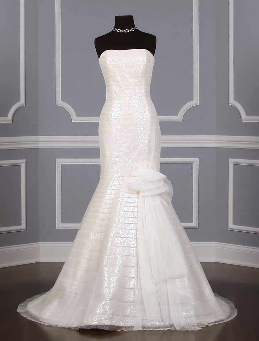 sanchez wedding dress At the Bezos-Snchez Wedding, 'Unapologetic Glamour' Ruled New Angel Sanchez N8008 Wedding Dress $995. Lauren Snchez becomes Mrs. Bezos,