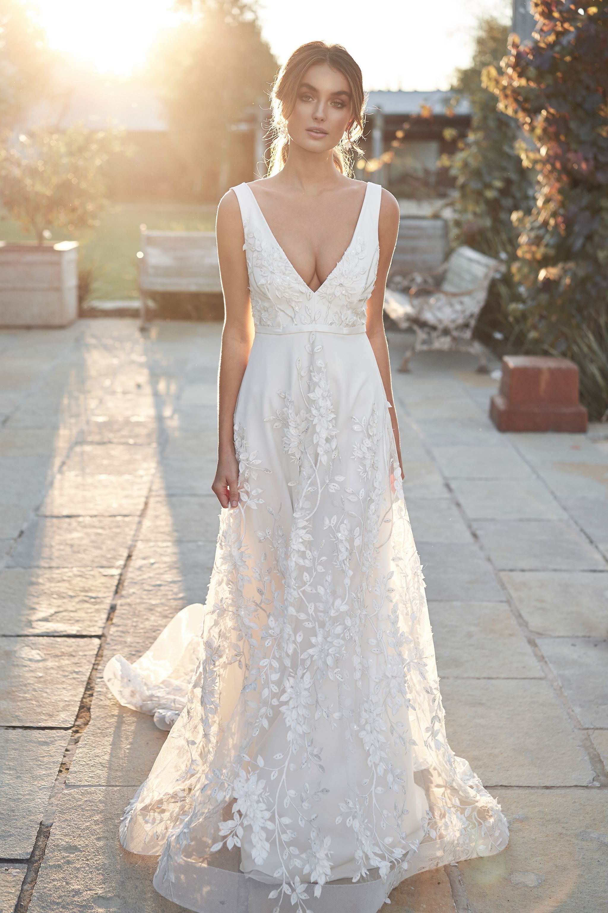 Anna Campbell Willow Gown – Nearly Newlywed