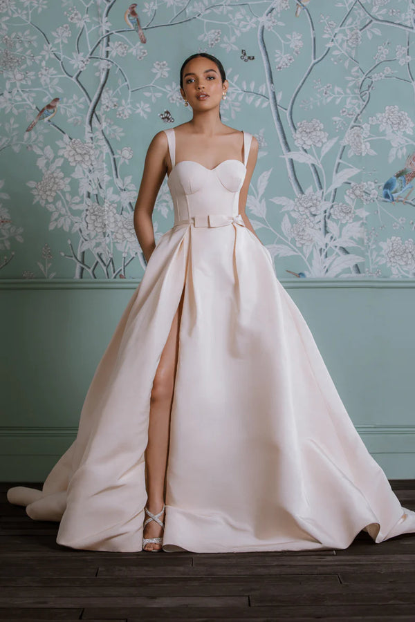 Anne Barge Nantucket – Nearly Newlywed - Main Image