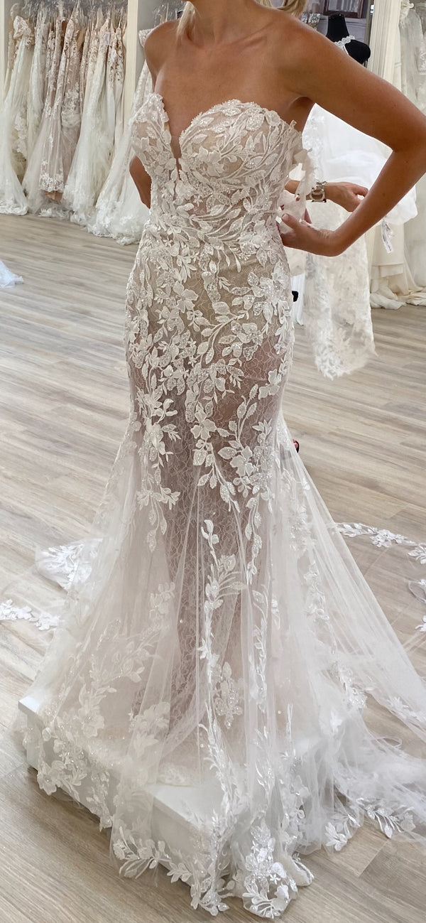 Wedding Gowns Badgley Mischka Bridal Wedges Wedding Dress Bridal