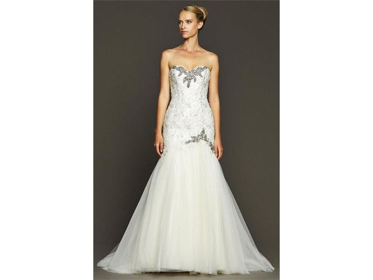 Badgley Mischka HayWorth