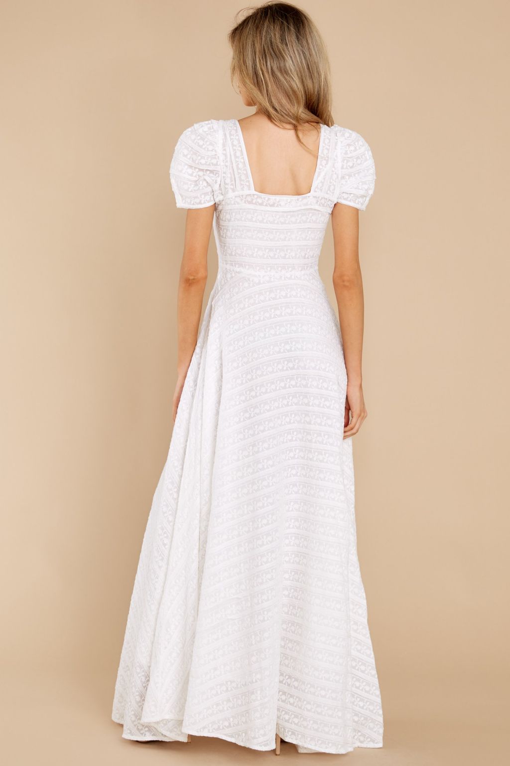 【LoveShackFancy 】Ryan Dress ライアン刺繍ドレス 白 Ryan Maxi Dress- Women's Dresses / Shop Loveshackfancy.com
