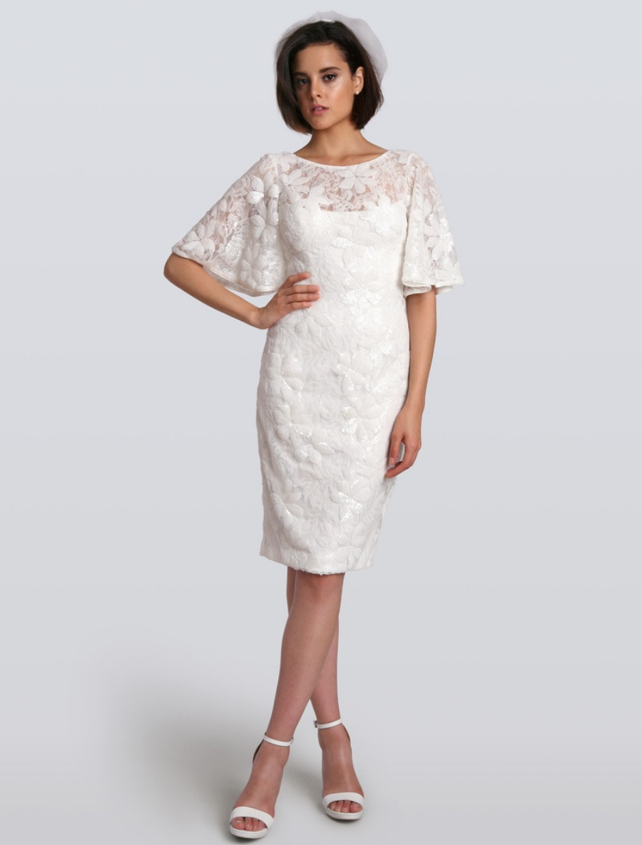 carmen marc valvo lace dress Courtess Gown by Carmen Marc Valvo