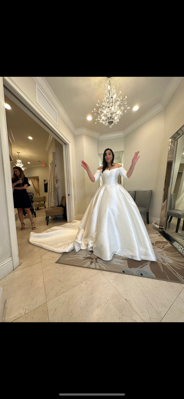 Casablanca 2415 Macy – Nearly Newlywed