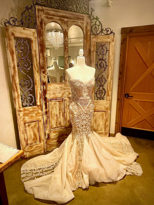 Christian Dior Albina Dyla not Christian Dior- the option was not available