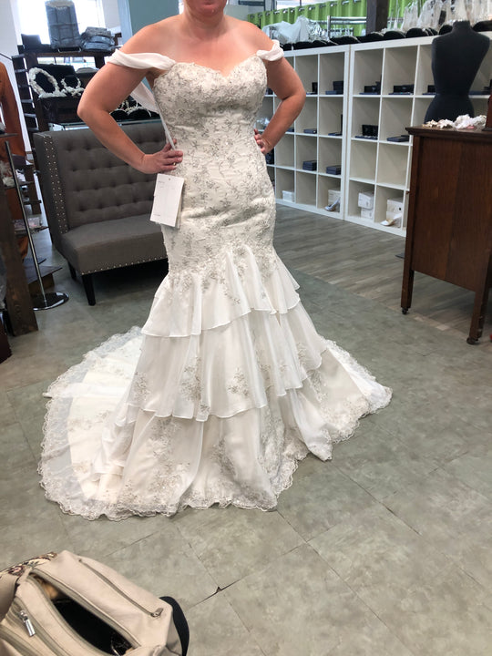 Christina Rossi 4193