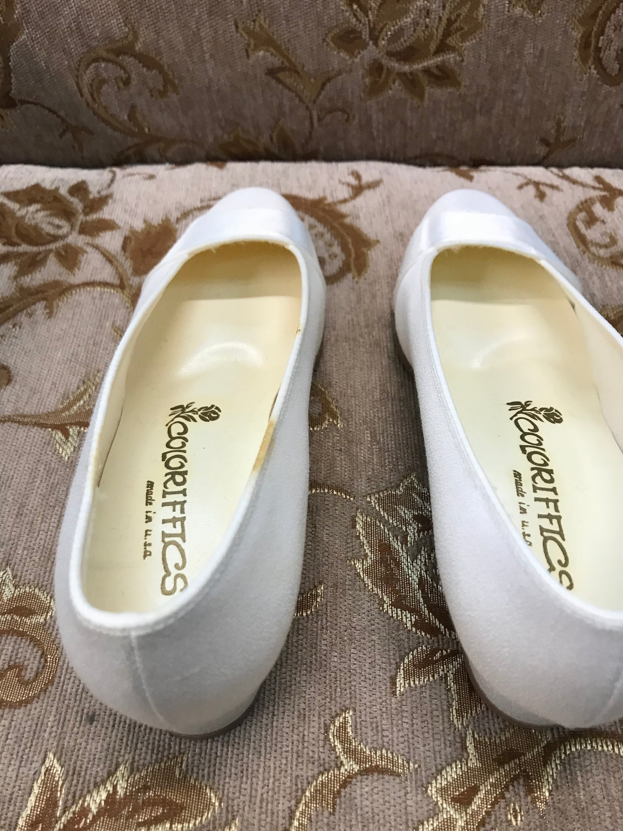 Coloriffics Gloria Boca Crepe and Satin Dye-able Dress Shoe  Nearly  Newlywed